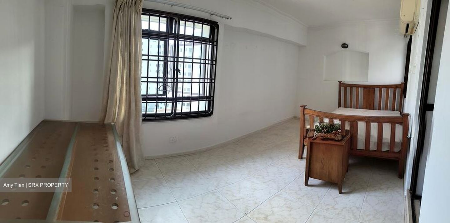 Blk 665B Jurong West Street 64 (Jurong West), HDB Executive #610701121